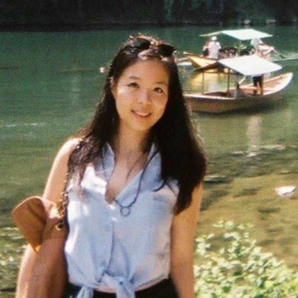 Meet your Posher, April